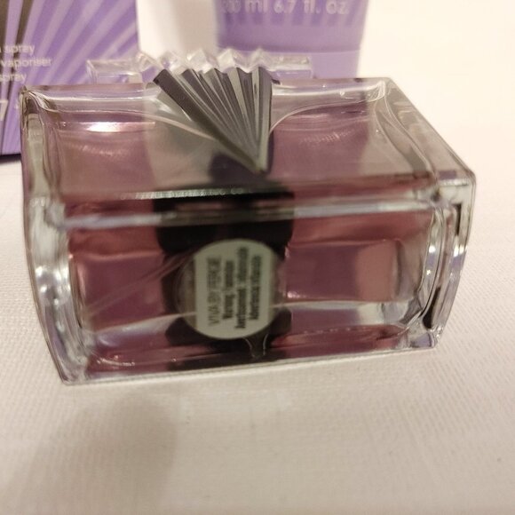 VIVA By FERGIE Fragrance and BODY LOTION Set 50ml 1 fl oz DISCONTINUED 2012 AVON - Picture 5 of 5